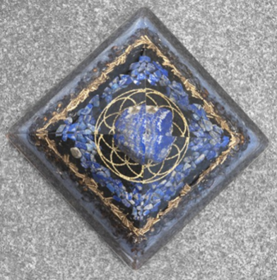 Lapiz Lazuli Orgonite Pyramid Natural Healing Stone Pyramid Meditation Orgonite