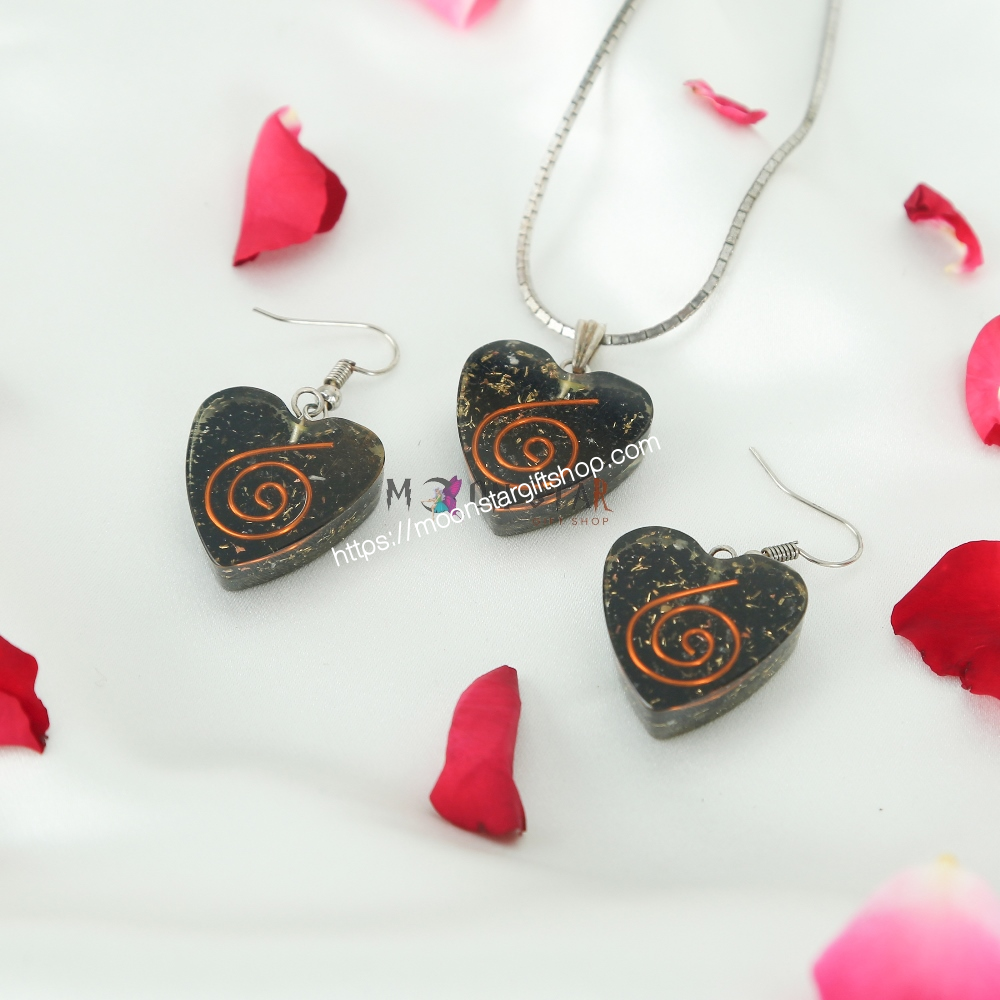 Black Color Heart Crystal Stone Pendant & Earrings