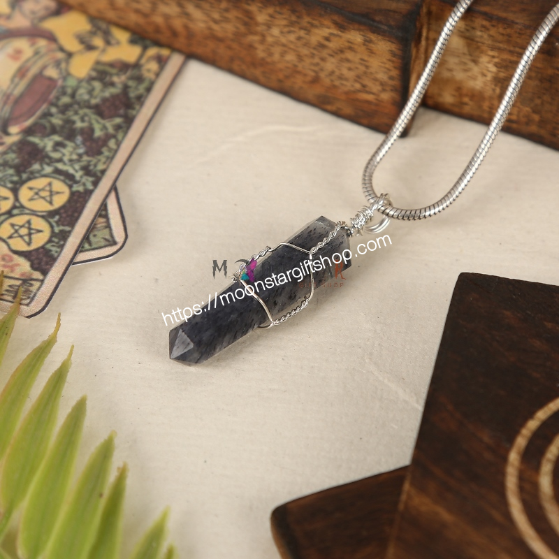 Natural Hexagonal Crystal Necklace Gifts for Women, Power Energy Reiki Spiritual Hippie Witch Jewelry Birthday Gifts